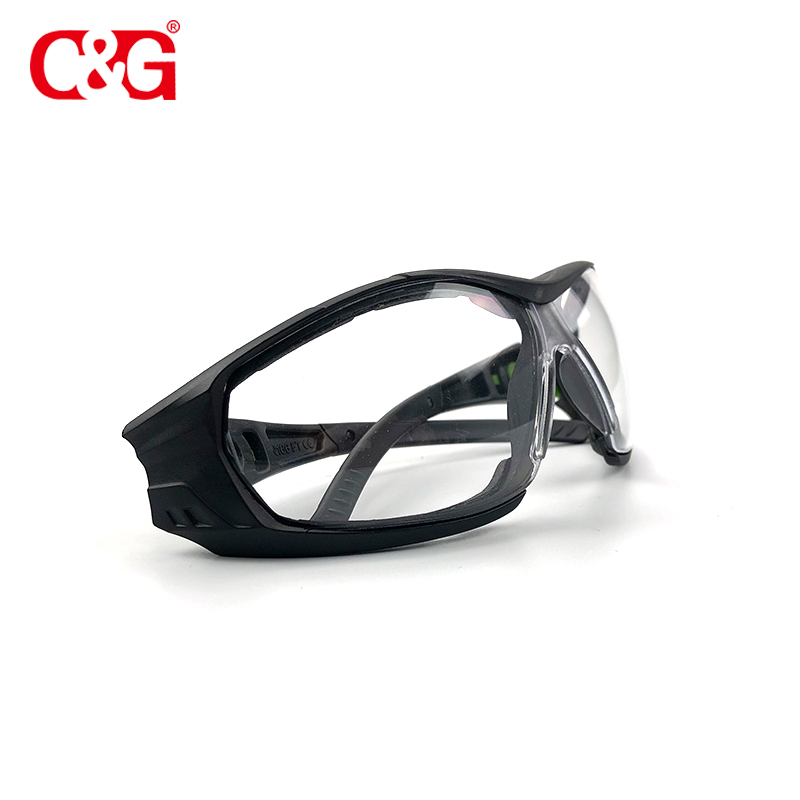 Safety glasses PS24